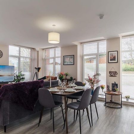 2 Bedroom Modern Apartment In מנצ'סטר מראה חיצוני תמונה