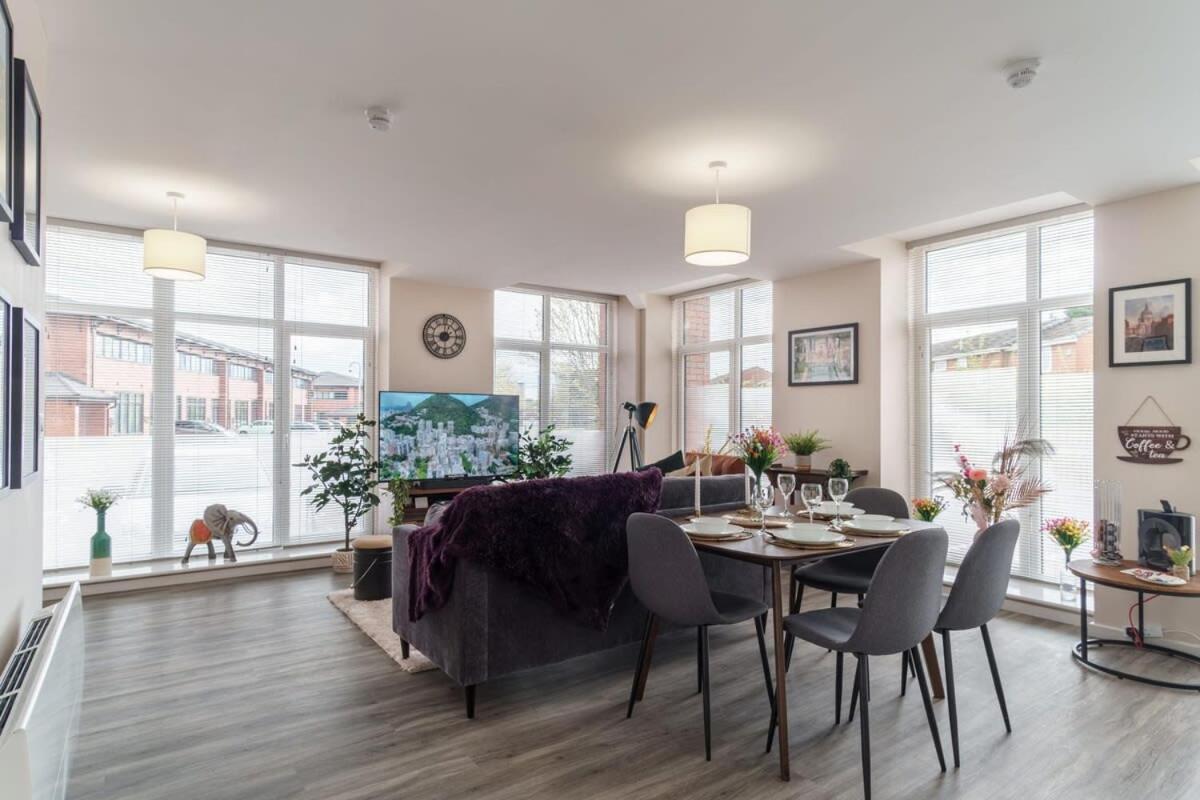 2 Bedroom Modern Apartment In מנצ'סטר מראה חיצוני תמונה