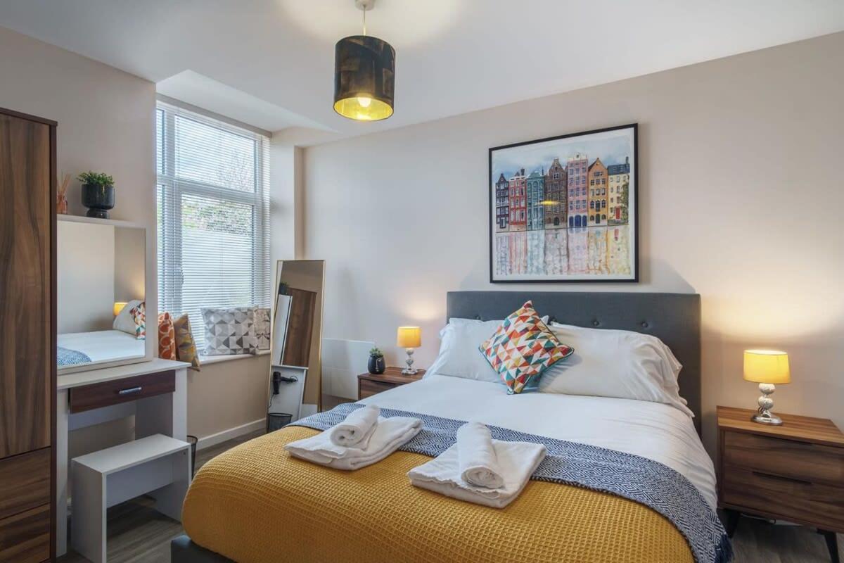 2 Bedroom Modern Apartment In מנצ'סטר מראה חיצוני תמונה