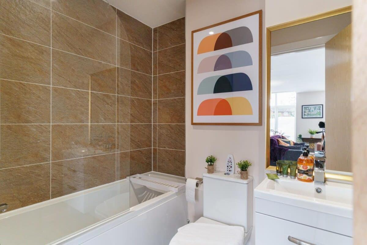 2 Bedroom Modern Apartment In מנצ'סטר מראה חיצוני תמונה