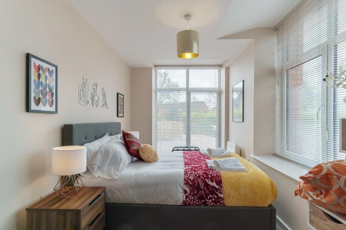 2 Bedroom Modern Apartment In מנצ'סטר מראה חיצוני תמונה